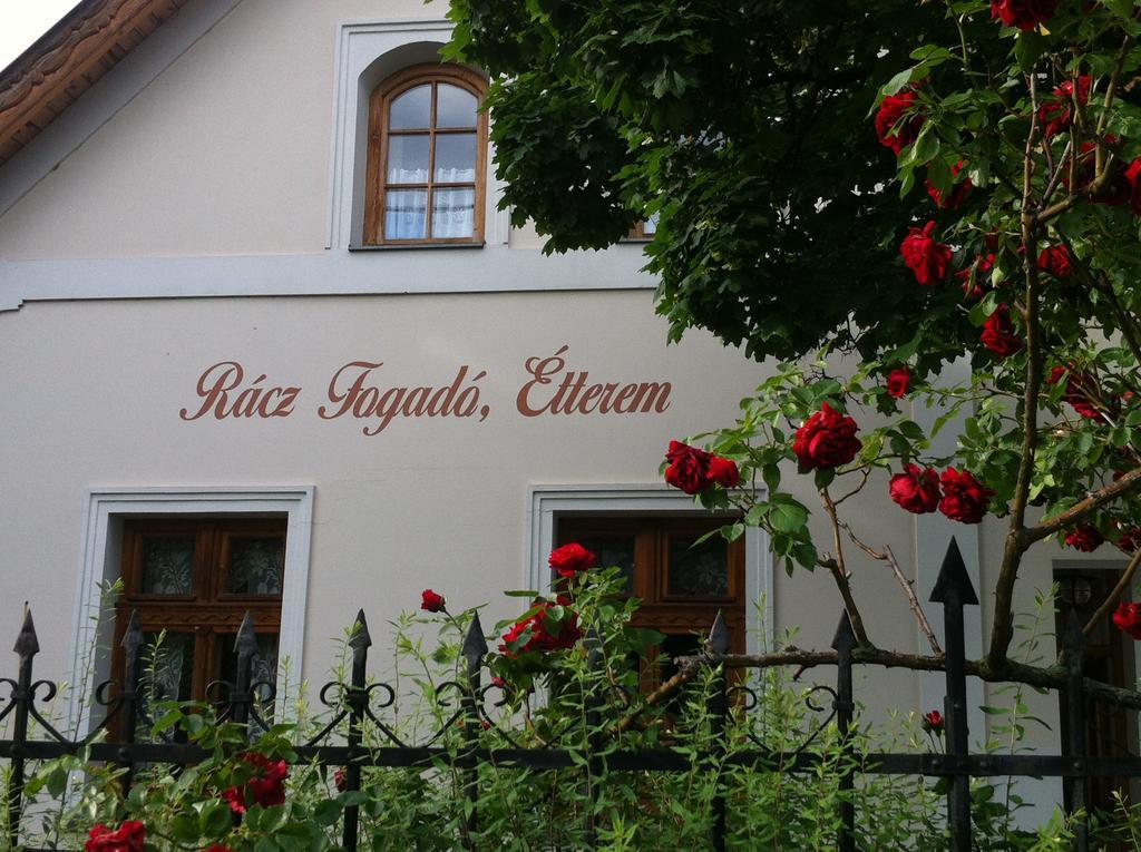 Hotel Racz Fogado Kisoroszi Exterior foto